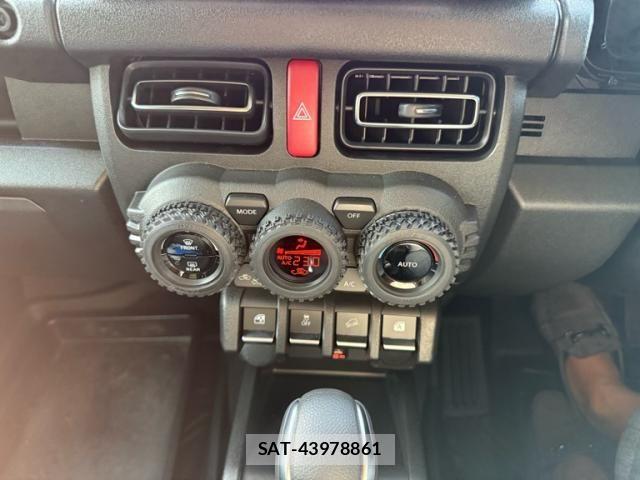 Suzuki JIMNY 2025-10 8780682-16