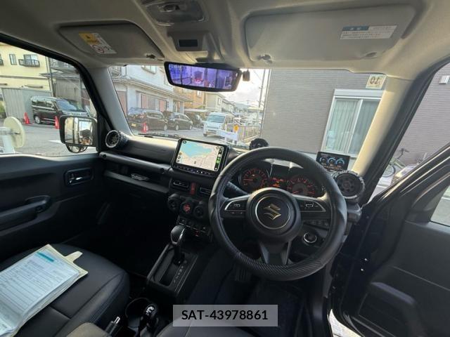 Suzuki JIMNY 2025-10 8780682-6