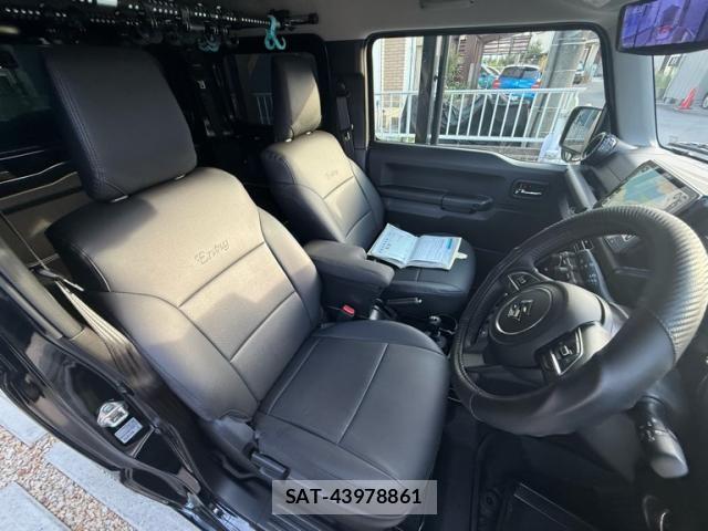 Suzuki JIMNY 2025-10 8780682-7
