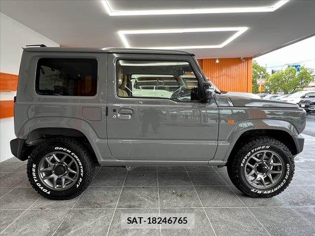 Suzuki JIMNY 2024-11 8780681-10