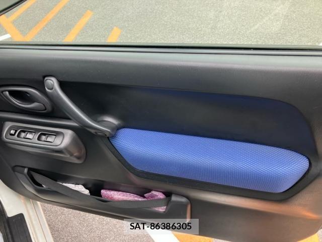 Suzuki JIMNY 2002-05 8780698-11