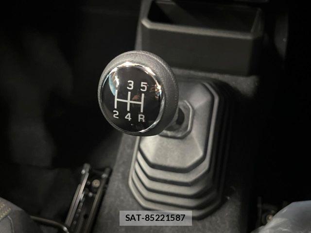 Suzuki JIMNY 2026-07 8780667-2