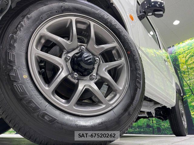 Suzuki JIMNY 2026-06 8780675-13