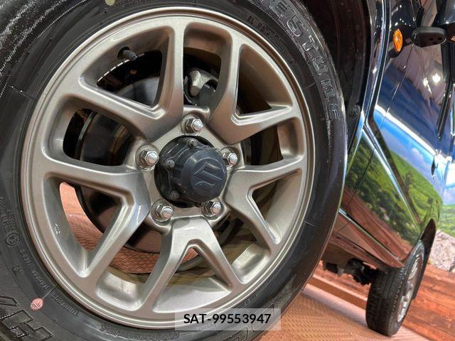 Suzuki JIMNY 2021-07 8780676-9