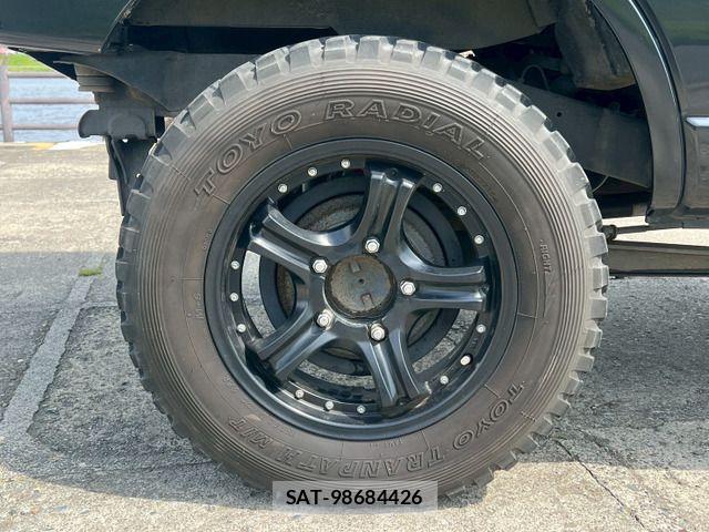 Suzuki JIMNY 2009-11 8829656-14