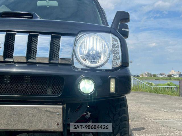 Suzuki JIMNY 2009-11 8829656-16