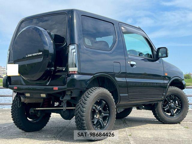 Suzuki JIMNY 2009-11 8829656-4