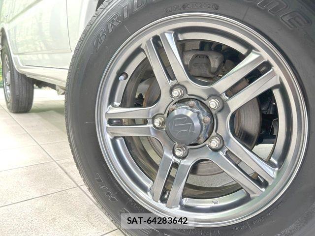 Suzuki JIMNY 2013-08 8829655-12