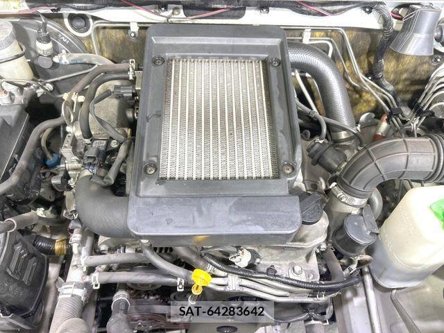 Suzuki JIMNY 2013-08 8829655-17