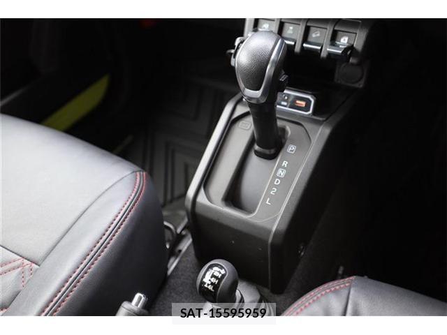 Suzuki JIMNY 2018-07 8829643-25