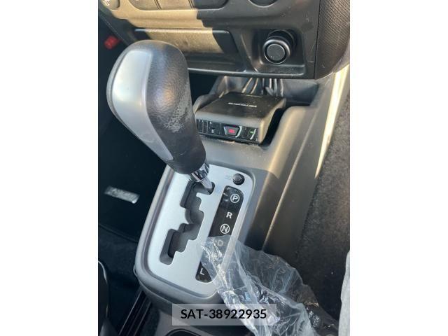 Suzuki JIMNY 2011-11 8829657-15