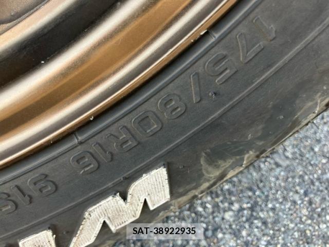 Suzuki JIMNY 2011-11 8829657-7