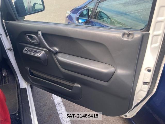 Suzuki JIMNY 2011-11 8829660-14