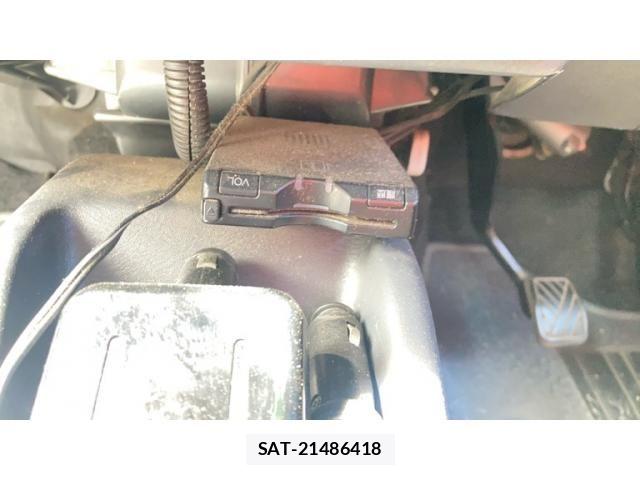Suzuki JIMNY 2011-11 8829660-25