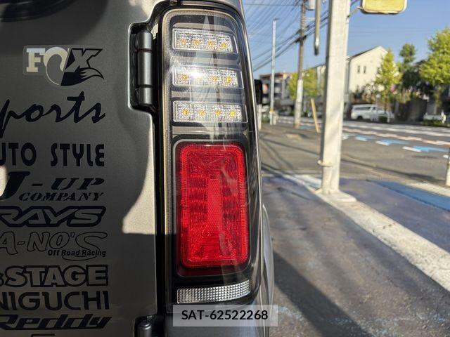 Suzuki JIMNY 2016-03 8829652-22