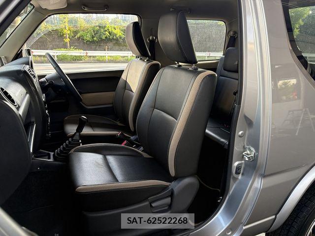 Suzuki JIMNY 2016-03 8829652-27