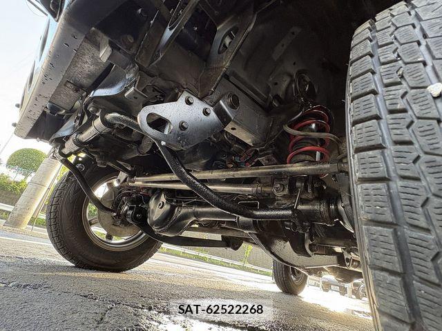 Suzuki JIMNY 2016-03 8829652-8