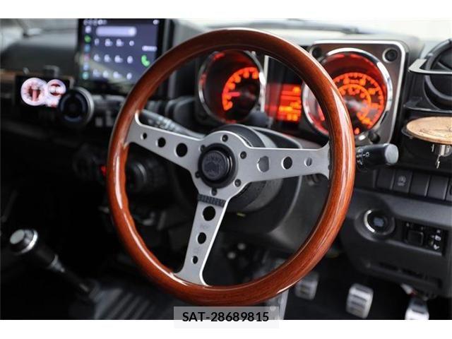 Suzuki JIMNY 2023-02 8849429-19
