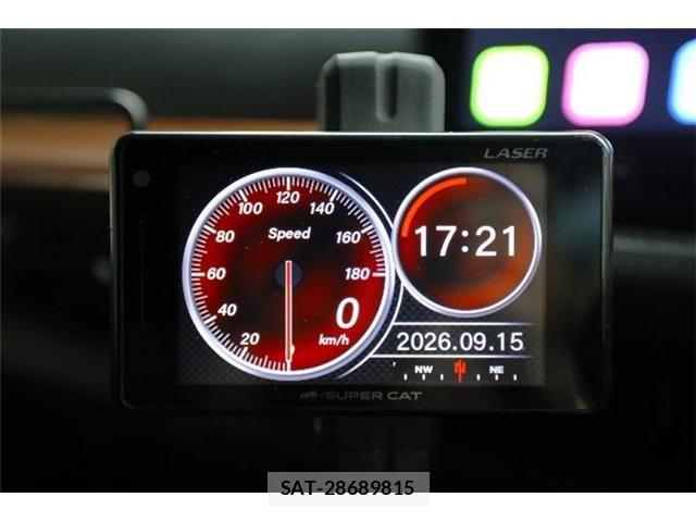 Suzuki JIMNY 2023-02 8849429-28