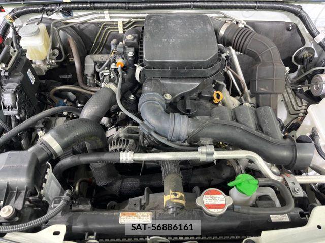 Suzuki JIMNY 2020-01 8849431-17