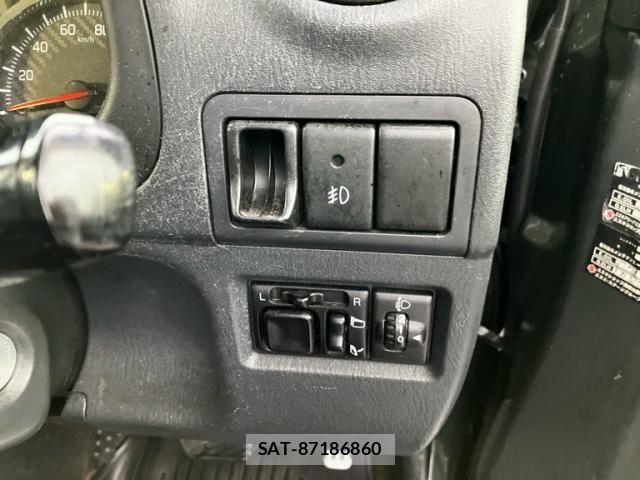 Suzuki JIMNY 2016-02 8849444-14