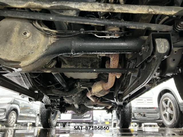 Suzuki JIMNY 2016-02 8849444-20