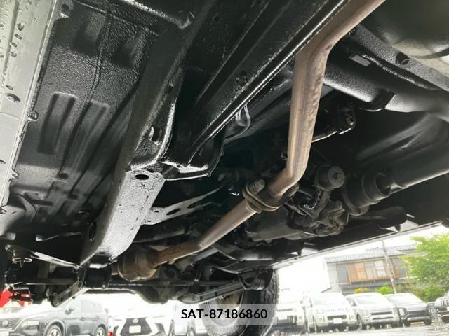 Suzuki JIMNY 2016-02 8849444-22