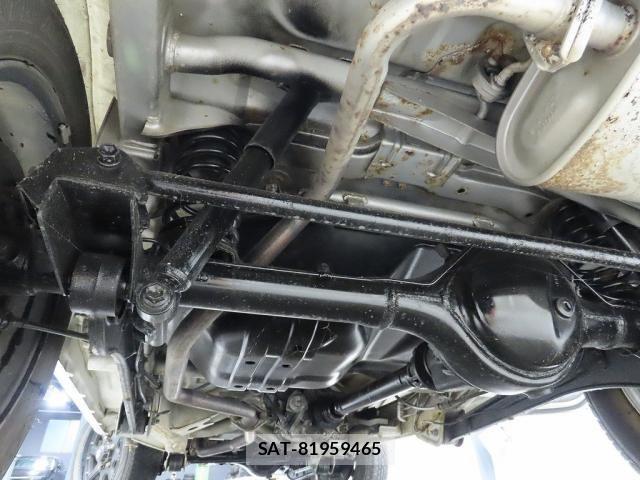 Suzuki JIMNY 2005-01 8849448-17