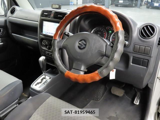 Suzuki JIMNY 2005-01 8849448-1