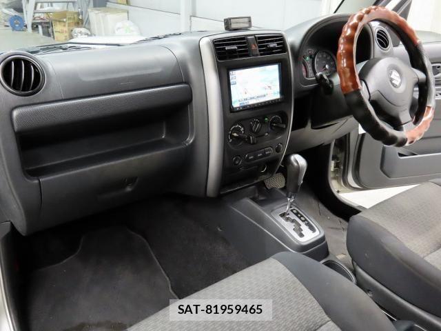 Suzuki JIMNY 2005-01 8849448-20