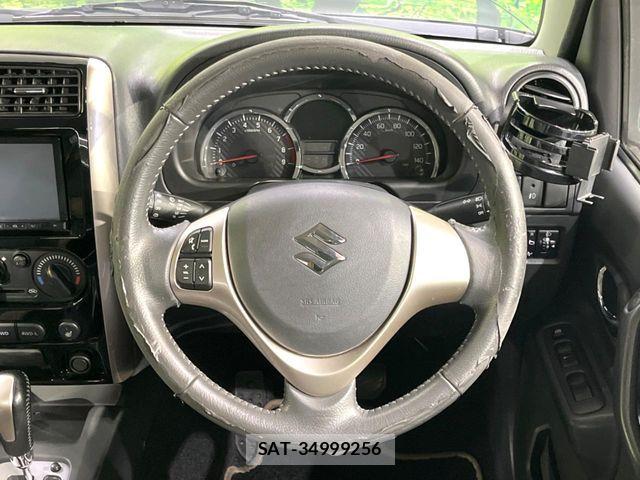 Suzuki JIMNY 2015-01 8849440-10