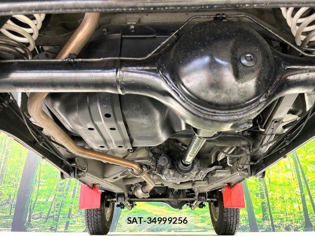 Suzuki JIMNY 2015-01 8849440-18