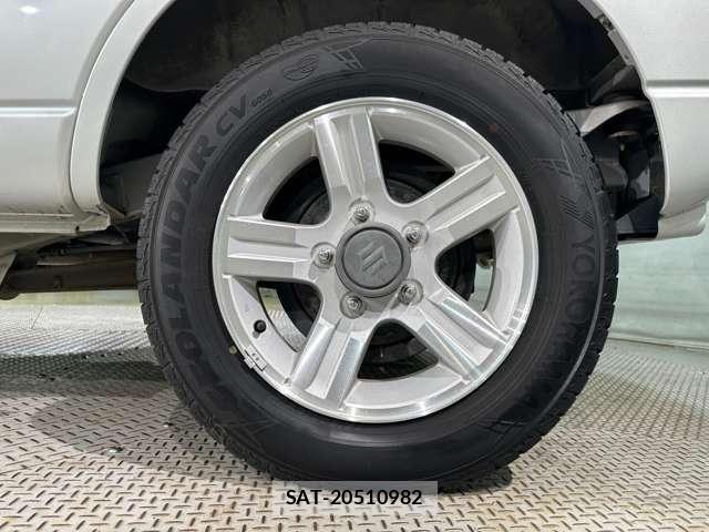 Suzuki JIMNY 2015-09 8849443-26