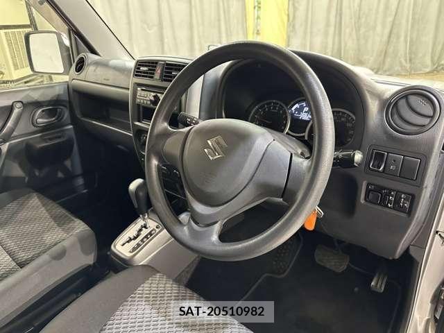 Suzuki JIMNY 2015-09 8849443-8