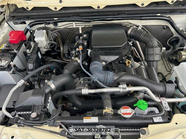 Suzuki JIMNY 2024-06 8871235-18