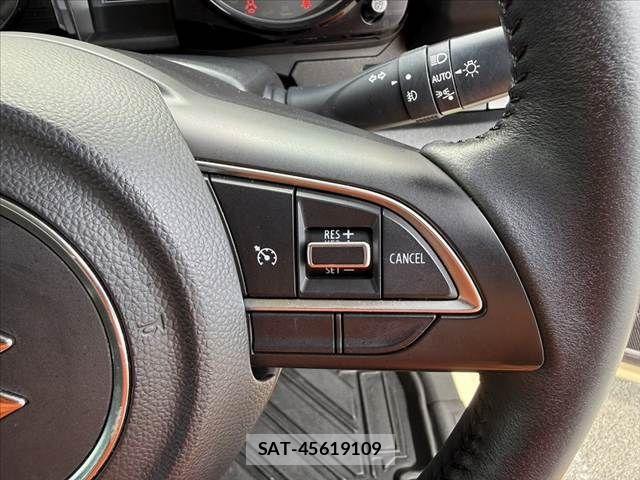 Suzuki JIMNY 2024-10 8871234-3