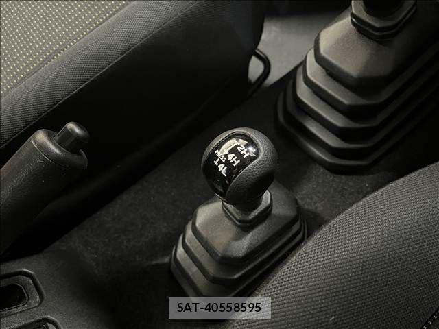 Suzuki JIMNY 2021-05 8871239-22