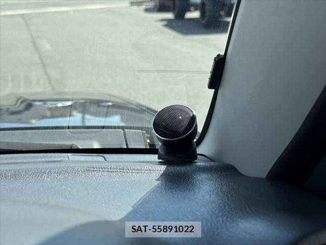 Suzuki JIMNY 2014-12 8880256-25