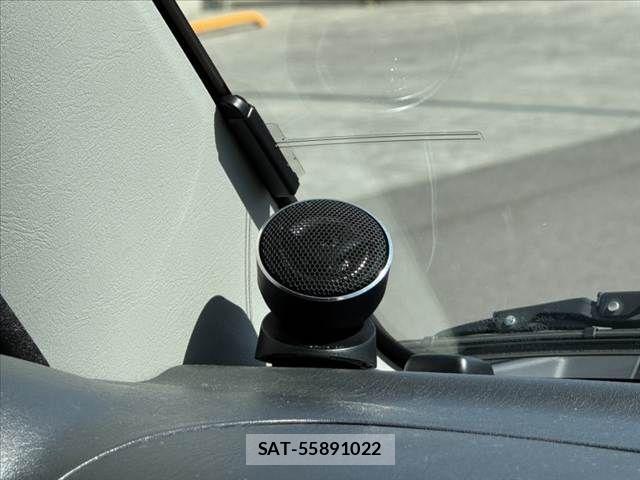 Suzuki JIMNY 2014-12 8880256-26