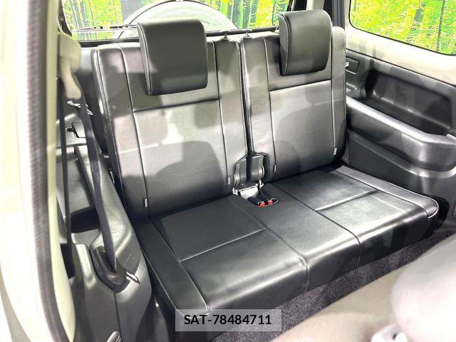 Suzuki JIMNY 2015-06 8880252-9