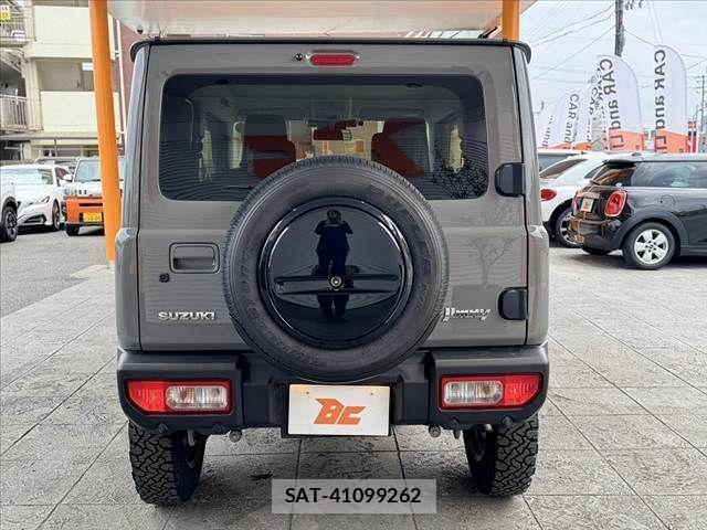 Suzuki JIMNY 2025-12 8880235-13