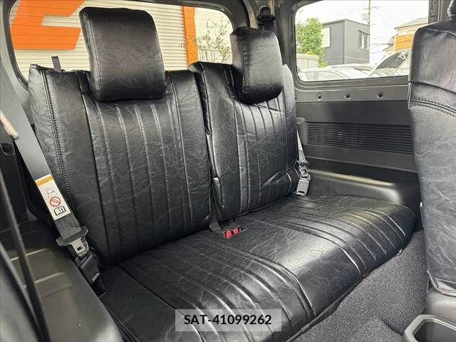 Suzuki JIMNY 2025-12 8880235-17