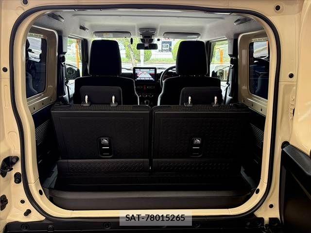 Suzuki JIMNY 2022-07 8880243-18