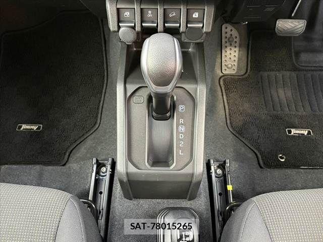 Suzuki JIMNY 2022-07 8880243-26