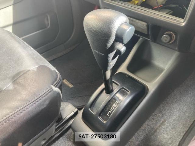 Suzuki JIMNY 2001-03 8880269-13