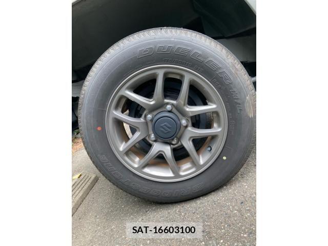 Suzuki JIMNY 2024-12 8880245-5