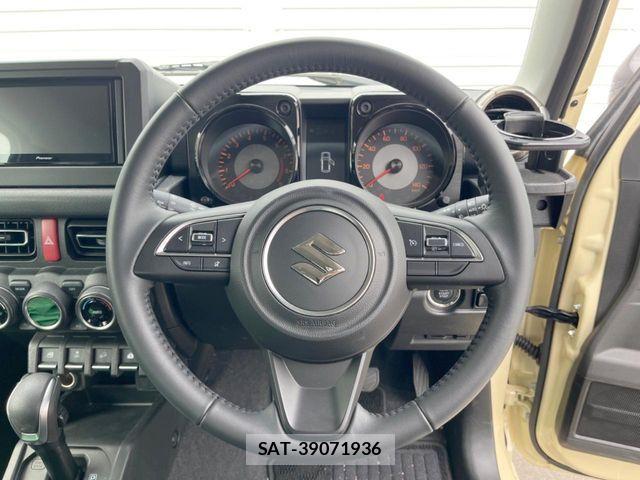 Suzuki JIMNY 2025-03 8880236-12