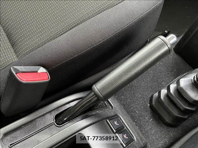 Suzuki JIMNY 2025-09 8880238-21