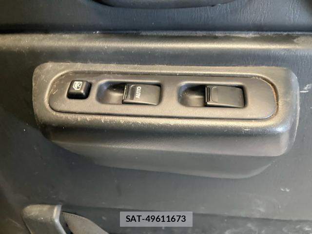 Suzuki JIMNY 2004-07 8880270-20