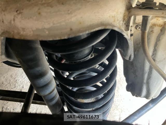 Suzuki JIMNY 2004-07 8880270-6